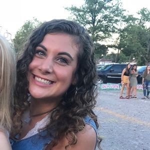 Meet your Posher, Jenna